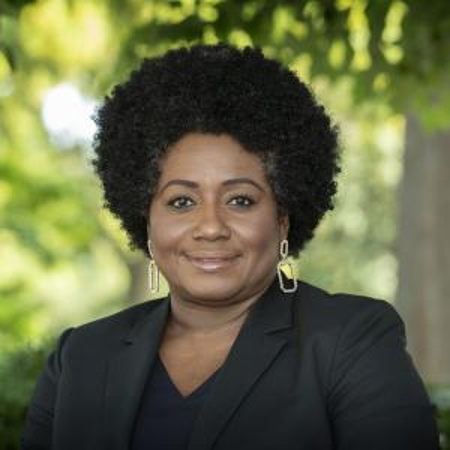 Renee Cummings' headshot