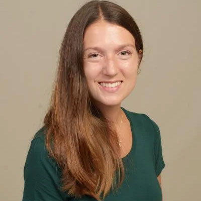 Carola Binder